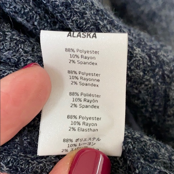 Tonic navy cardigan size S button closure - Picture 8 of 8